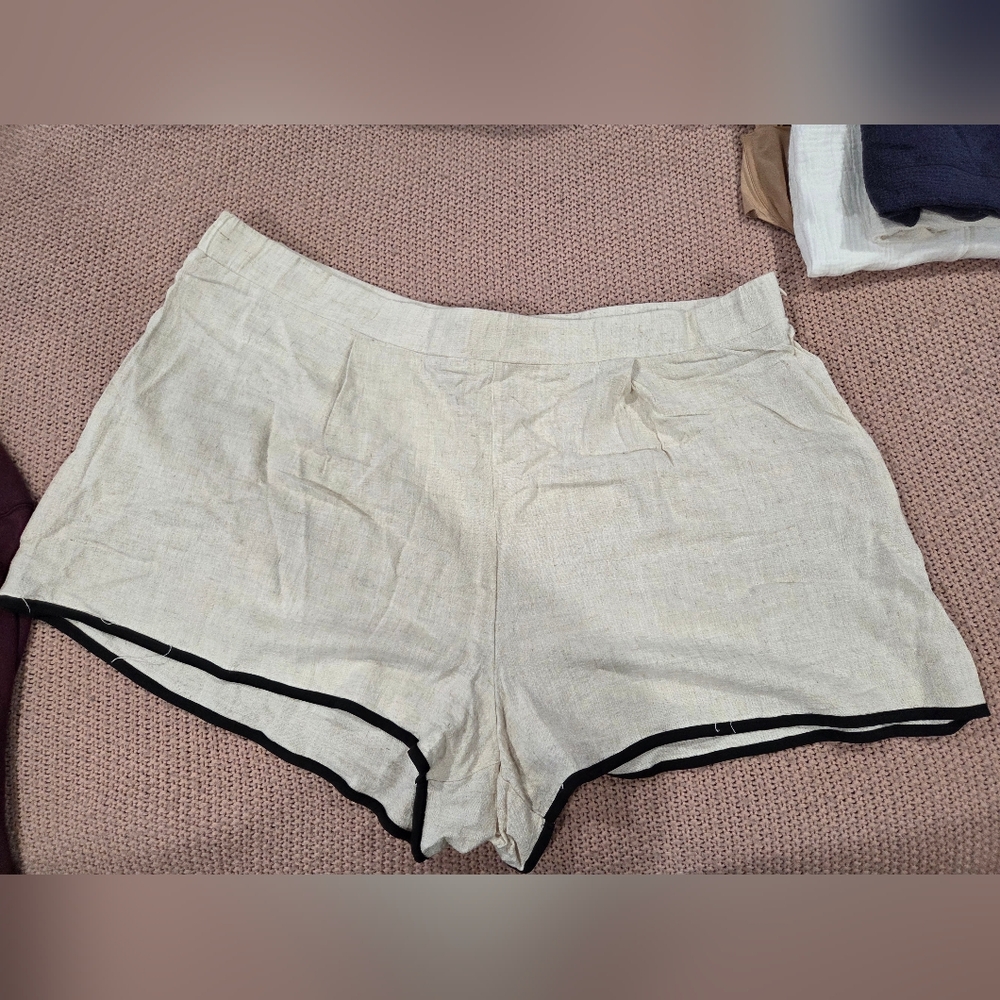 Linen Blend Shorts